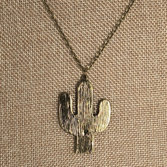 30-33" Adjustable Bronze Chevron 🌵 Cactus Necklace Multicolor - Picture 3 of 5